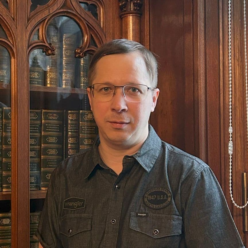 Сергей Плешков